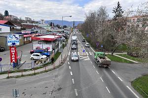 Všebořická, Rondel a Sociální péče. Místa, u nichž se experti i policie shodují, že jsou pro chodce velmi nepřátelské. Některé se dočkají změny brzy, jinde musí ještě počkat pár let.