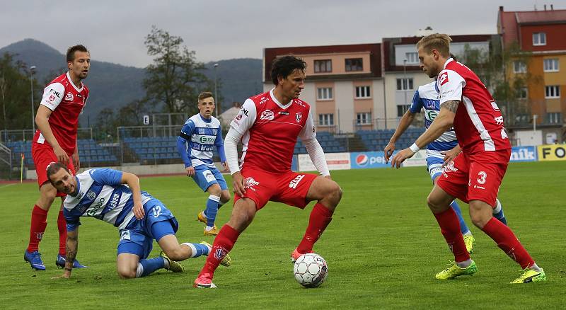 Fotbalový zápas Arma Ústí a Pardubice. FORTUNA:NÁRODNÍ LIGA 2018/2019