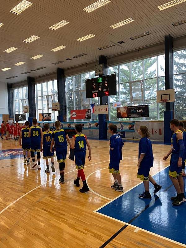 Basketbalisté ústecké Slunety skončili stříbrní na mistrovství ČR U14 v Brně. Foto: Sluneta Ústí/Martin Wagner