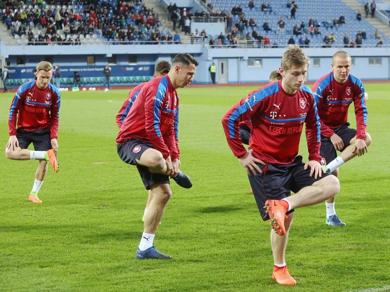 Trénink české fotbalové reprezentace na Městském stadionu v Ústí nad Labem. 