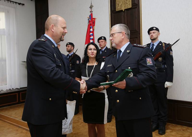 Předávání medailí za věrnost policistům z Územního odboru Ústí nad Labem