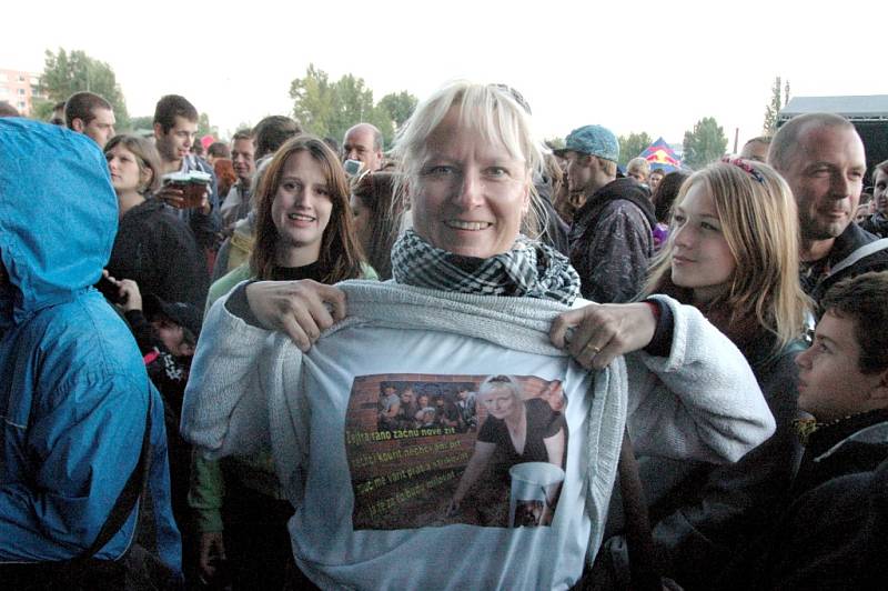 Na deset tisíc lidí bavil Ostrovní festival, tradiční součást vinobraní v Litoměřicích.