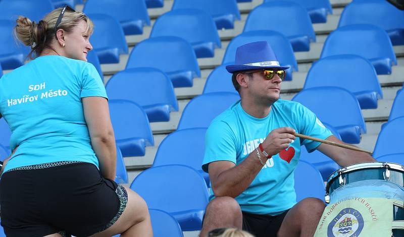 V Ústí nad Labem se koná tři dny republiková soutěž v požárním sportu 2019, kde soutěží v disciplínách jak profesionální hasiči tak dobrovolné jednotky a spolky.