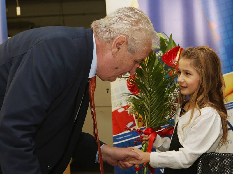 Prezident Miloš Zeman přijel na návštěvu Ústeckého kraje.