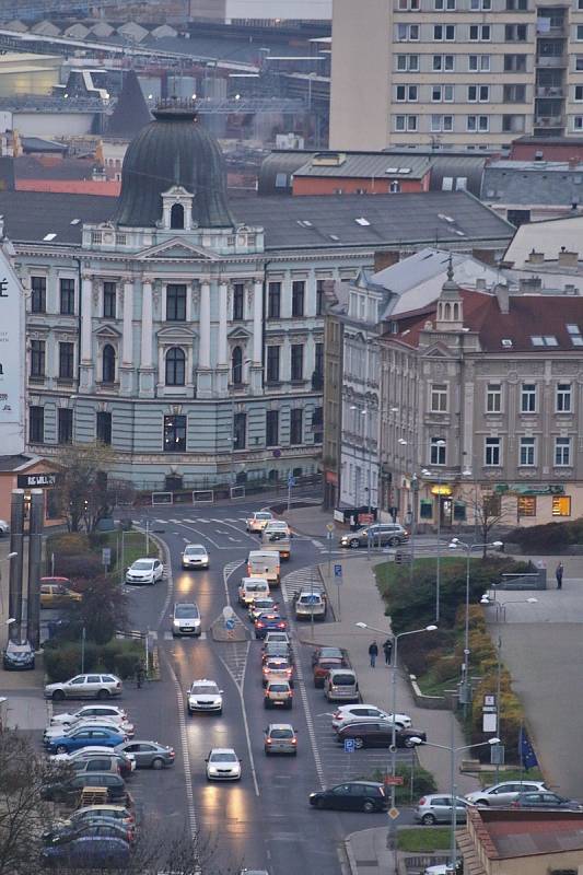 Centrum města jako na dlani. Tak přesně takto je vidět Ústí z Mariánské skály.