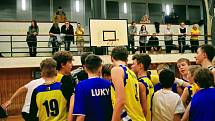 Basketbalové derby mezi Slunetou Ústí nad Labem a Děčínem v extralize žáků U14 skončilo vítězstvím domácích 76:60.