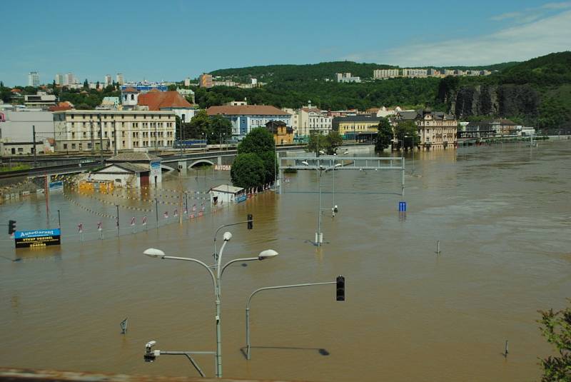 Voda v Ústí nad Labem, středa 5. června 2013.