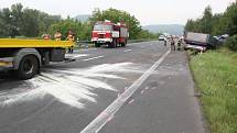 Tragická dopravní nehoda zablokovala hlavní silniční tah z Ústí nad Labem na Děčín.