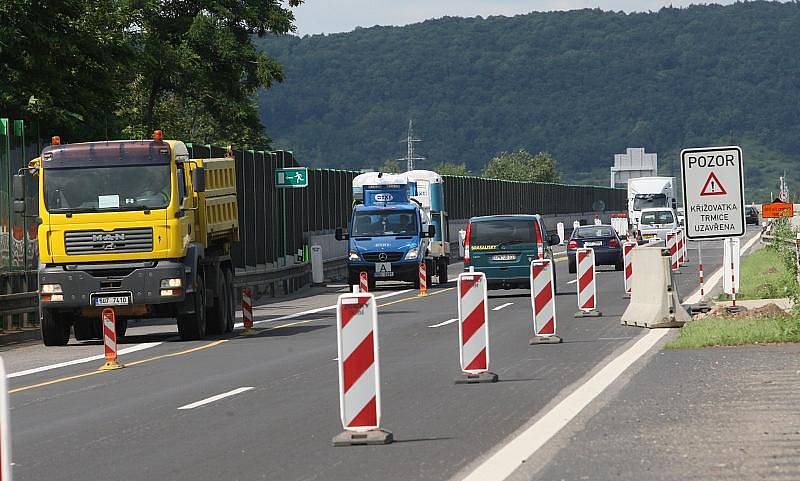 Část dálnice D8 u Ústí nad Labem