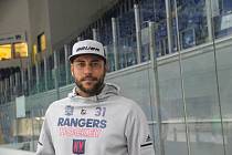 Bývalý brankář NHL Ondřej Pavelec se ve čtvrtek objevil v Ústí nad Labem.