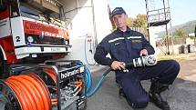 Dobrovolní hasiči z Velkého Března mají díky sponzorskému daru nové vyprošťovací zařízení