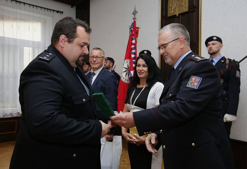 Předávání medailí za věrnost policistům z Územního odboru Ústí nad Labem