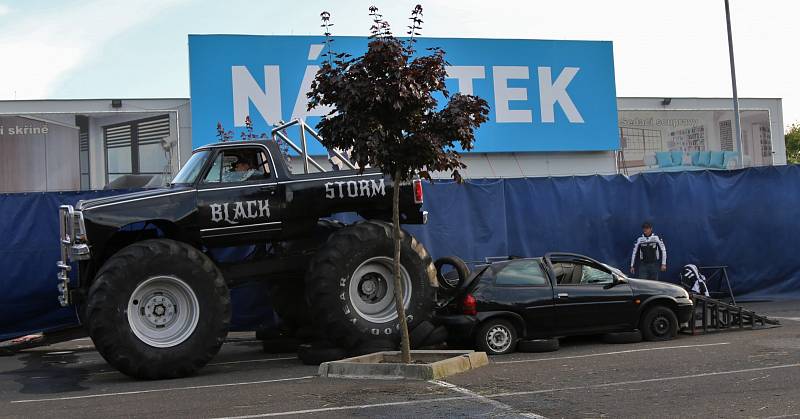 Kaskadérská a Monster Truck Show v Ústí nad Labem