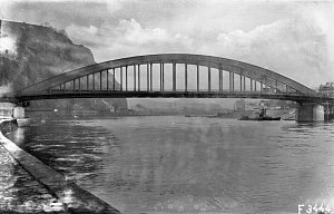 Stavba, slavnostní otevření, opravy silnice u mostu Edvarda Beneše v Ústí nad Labem, historické fotografie.
