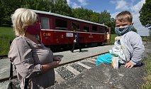 Muzeální železnice v Zubrnicích zahájila kvůli koronakrizi opožděně sezonu.