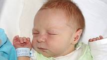 Jakub Krsek se narodil v ústecké porodnici dne 23. 3. 2014 (12.03) mamince Kateřině Navrátilové, měřil 49 cm, vážil 3,27 kg.