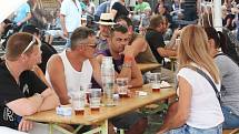 Litoměřické pivní slavnosti před rokem díky příznivému počasí přilákaly spousty milovníků národního nápoje.