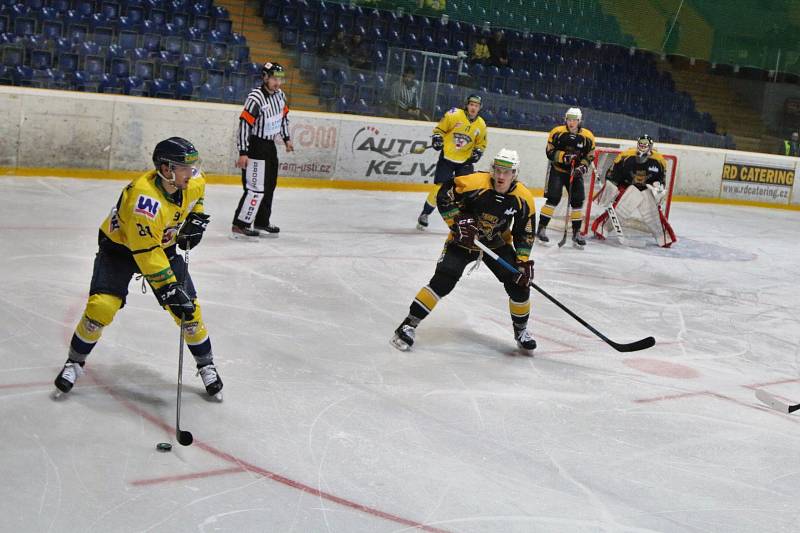 Lední hokej HC Slovan x. SK Kadaň - foto