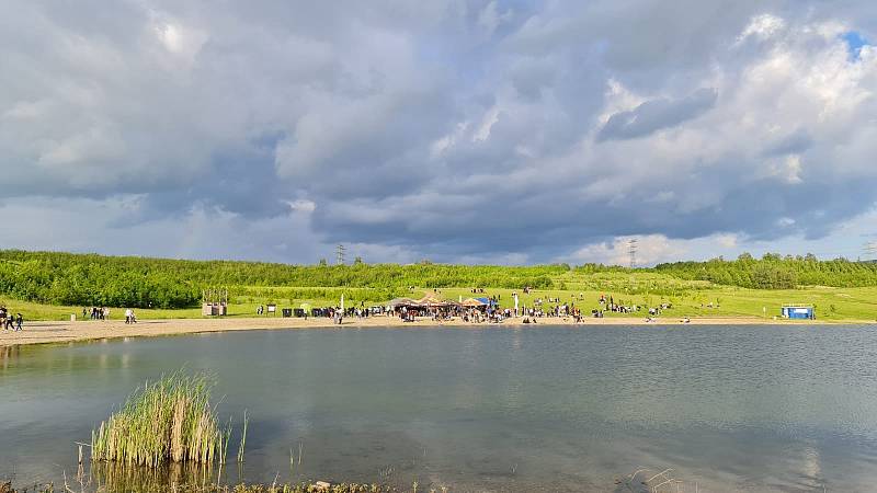 Jezero Milada. Foto od roku 2014.