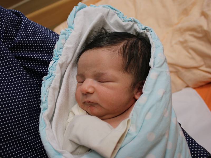 Eliška Zurková se narodila  v ústecké porodnici 6. 5. 2017 (10.01) Anně Johanidesové.  Měřila 49 cm, vážila 3,05 kg.