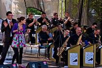Orchestr Golden Big Band Prague si za rok existence svými koncerty vydobyl po ČR slušné renomé.