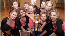 Na Mistrovství Evropy převzala taneční skupina Af- Rebel pohár za první místo v kategorii junior dance hip hop. 