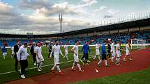 Fotbalisté Ústí (modří) prohráli v Ostravě 0:3.