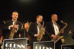  Premiéra, která vyšla. To byl skvělý koncert legendy světového swingu, show Glenn Miller Orchestra v pátek 11. ledna 2013 ve velkém sále Domu kultury v Ústí nad Labem.