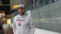 Bývalý brankář NHL Ondřej Pavelec se ve čtvrtek objevil v Ústí nad Labem.