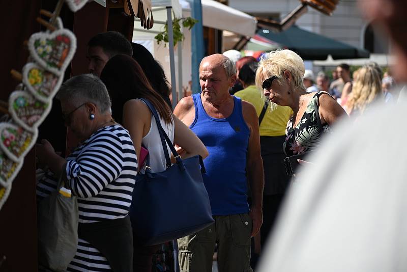 Slavnosti vína a burčáku na Lidickém náměstí v Ústí nad Labem