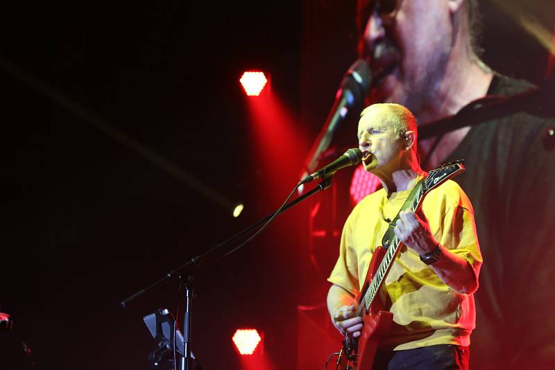 Koncert kapely Elán na Zimním stadionu v Ústí nad Labem.