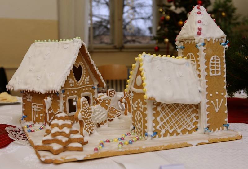 Vánoční cukroví vonělo ve středu ve Střední škole obchodu, řemesel a služeb v Krásném Březně. 