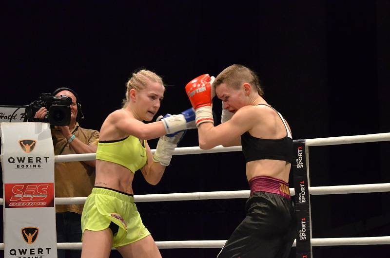 Boxerky Fabiana Bytyqi a Lucie Sedláčková získaly v Praze evropské pásy