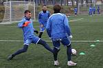 Fotbalisté Ústí nad Labem začali zimní přípravu 2020 na umělé trávě Městského stadionu