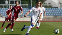 Česká republika U18 (v bílém) porazila v Ústí nad Labem Lotyšsko U18 2:1