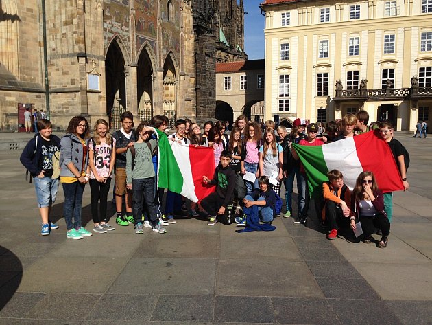 Žáci hostili italské školáky.