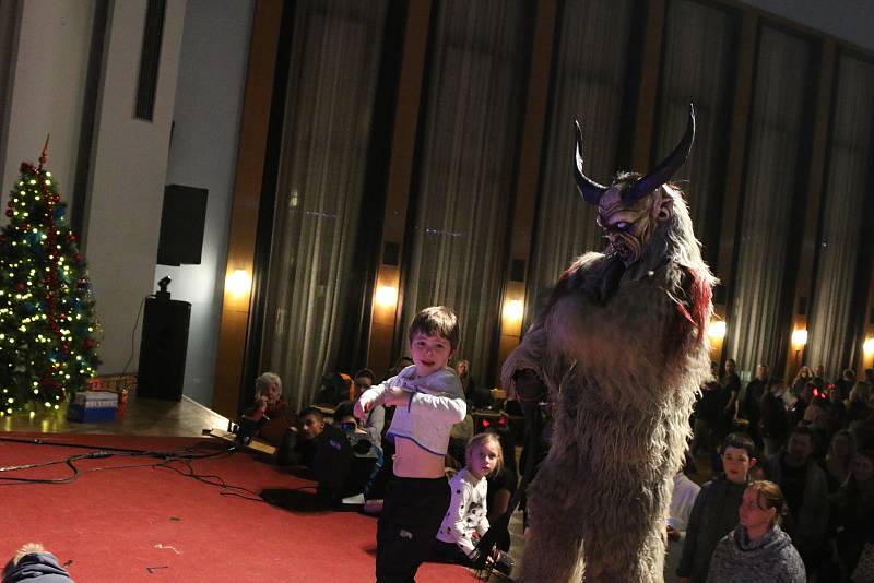 Krampusáci v Ústí nad Labem.