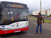 Pět nových trolejbusů Dopravního podniku města Ústí nad Labem pokřtily ústecké sportovní osobnosti.