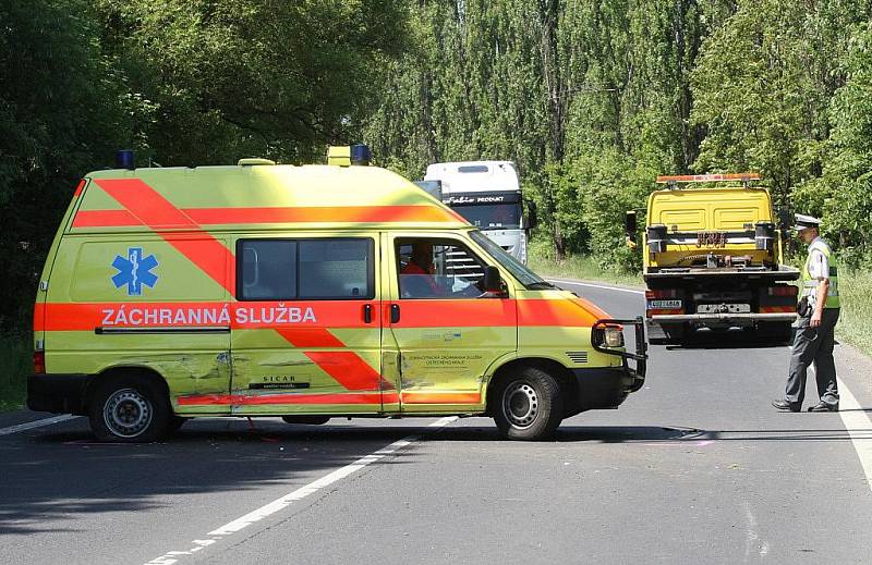 Na místo ihned vyjeli kolegové záchranáři se sanitkou