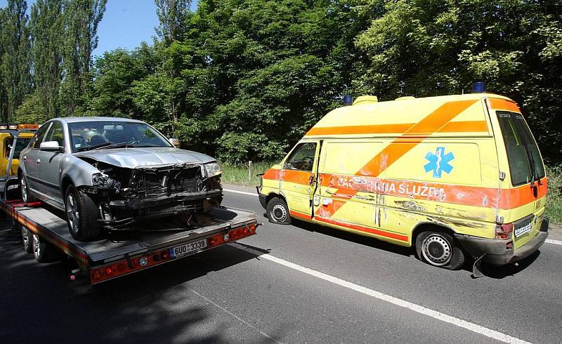 Na místo ihned vyjeli kolegové záchranáři se sanitkou