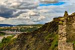 Hrad Střekov v Ústí nad Labem na jaře.