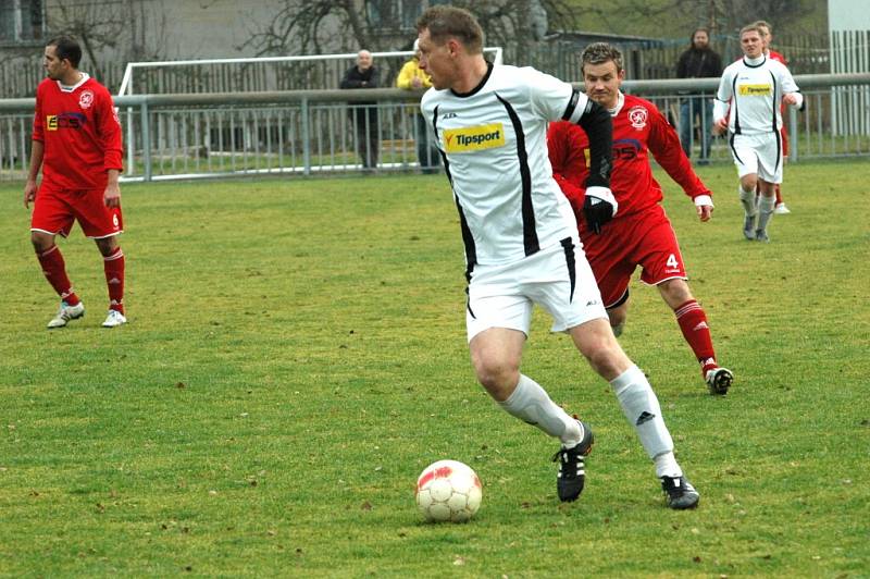 Neštěmice zvítězily v Jílovém 1:0.