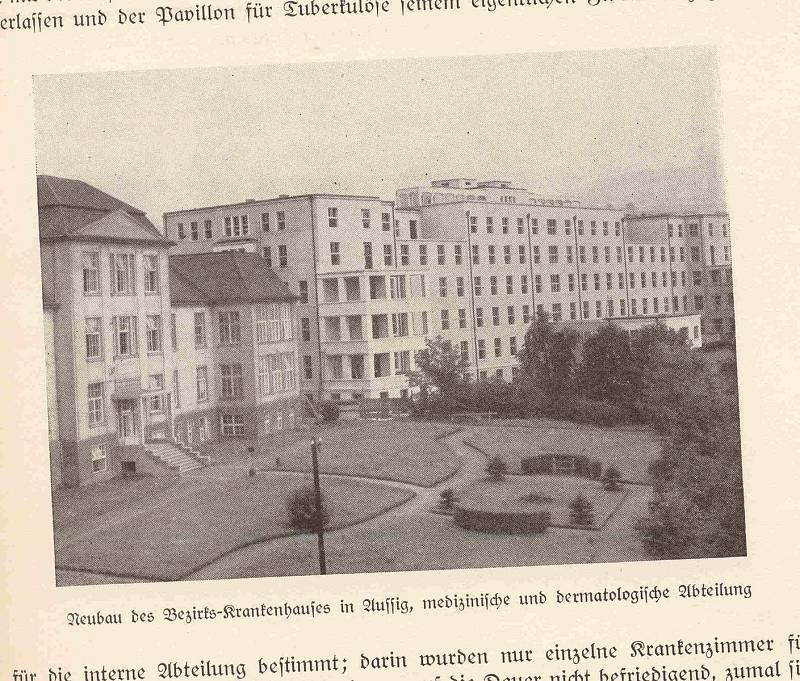 Bývalá ústecká nemocnice úplně v původní podobě na místě dnešního univerzitního kampusu.