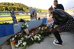 Smuteční rozloučení s fotbalistou Army Radimem Novákem na fotbalové stadionu v Ústí nad Labem.