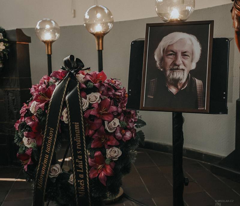 Pohřeb fotografa a spolupracovníka Deníku Rudolfa Hoffmanna.