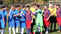 Fotbalisté Chabařovic (v červenofialovém) smetli v 8. kole I. B třídy Dubí 6:0. Foto: Deník/Rudolf Hoffmann