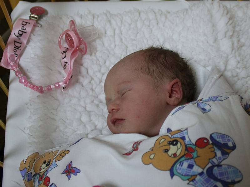 Emma Greinerová se narodila  v ústecké porodnici 28. 2. 2017 (14.15) Veronice Greinerové.  Měřila 48 cm, vážila 2,9 kg.