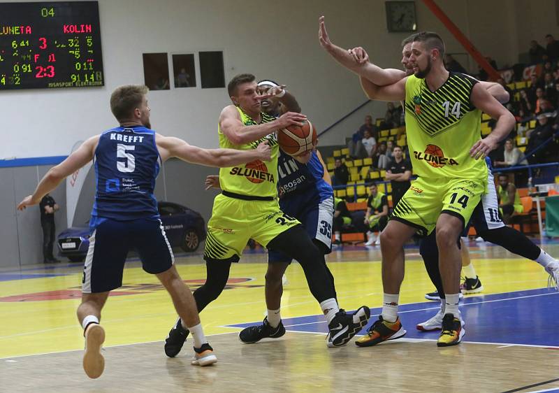 Basketbalisté Ústí porazili Kolín.