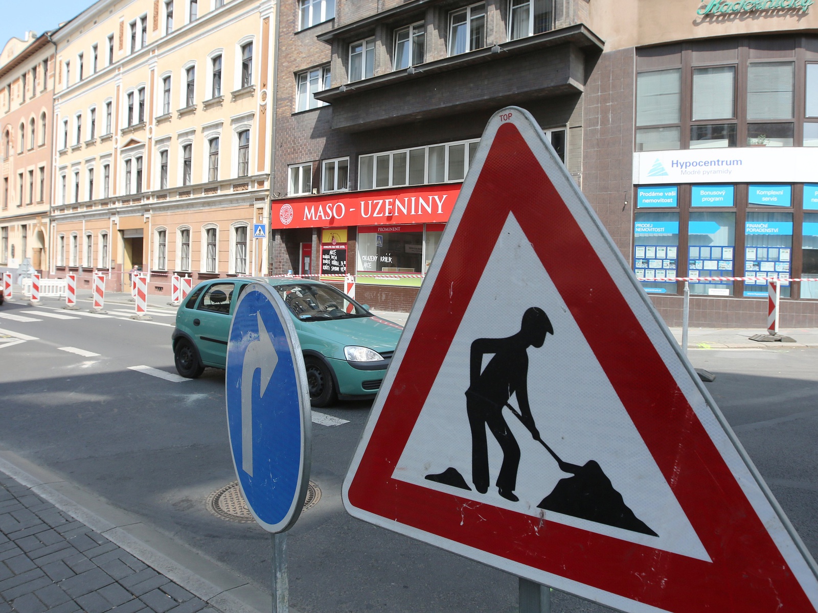 FOTO: Rozkopaných silnic se v centru Ústí nezbavíme - Ústecký deník