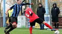 FK Chuderov (modročerní) - TJ Střekov (červenočerní) I.A třída 2019/2020 - dohrávka 1. kola 23.11. 2019 v Chuderově.